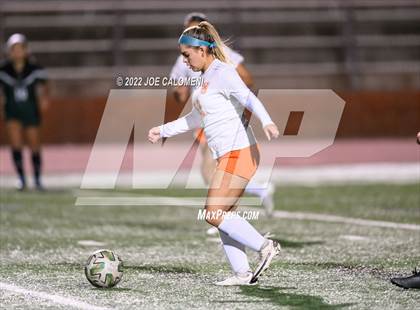 Thumbnail 2 in Reagan [Ronald] vs United (NEISD Soccer Showcase) photogallery.