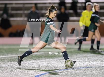 Thumbnail 1 in Reagan [Ronald] vs United (NEISD Soccer Showcase) photogallery.
