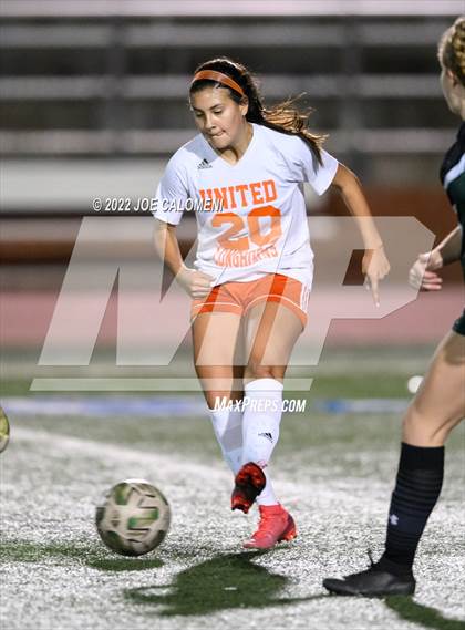 Thumbnail 3 in Reagan [Ronald] vs United (NEISD Soccer Showcase) photogallery.