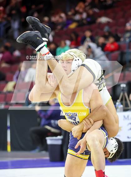 Thumbnail 3 in CIF State Championships (Boy's 1st Round) photogallery.