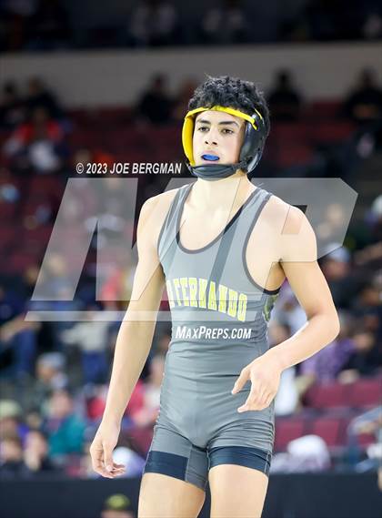 Thumbnail 1 in CIF State Championships (Boy's 1st Round) photogallery.