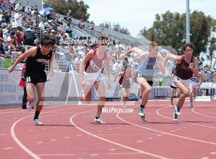 Thumbnail 2 in CIF SS Ford Track and Field Master’s Meet photogallery.
