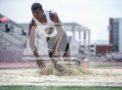 Thumbnail 3 in CIF SS Ford Track and Field Master’s Meet photogallery.