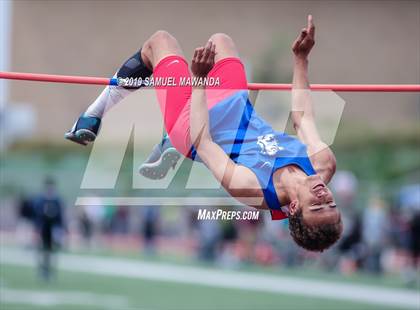 Thumbnail 3 in CIF SS Ford Track and Field Master’s Meet photogallery.