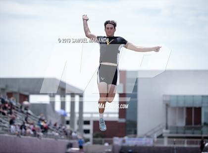 Thumbnail 1 in CIF SS Ford Track and Field Master’s Meet photogallery.