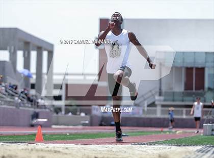 Thumbnail 3 in CIF SS Ford Track and Field Master’s Meet photogallery.