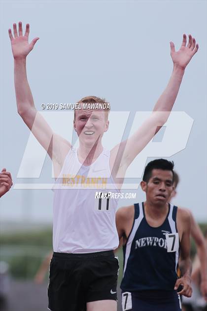 Thumbnail 2 in CIF SS Ford Track and Field Master’s Meet photogallery.