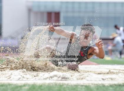 Thumbnail 2 in CIF SS Ford Track and Field Master’s Meet photogallery.