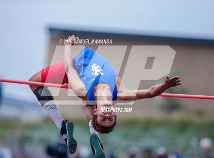 Thumbnail 1 in CIF SS Ford Track and Field Master’s Meet photogallery.