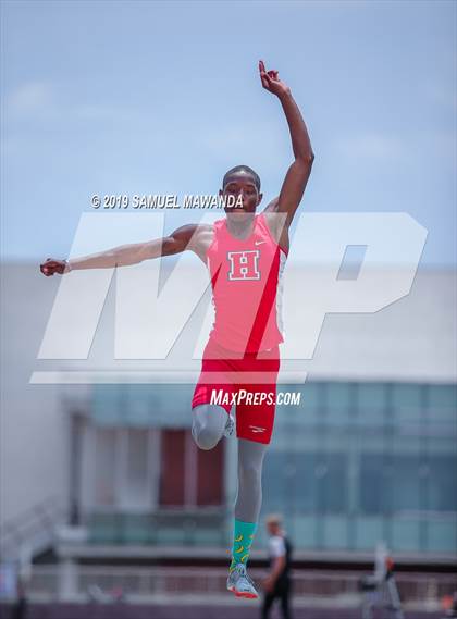 Thumbnail 2 in CIF SS Ford Track and Field Master’s Meet photogallery.