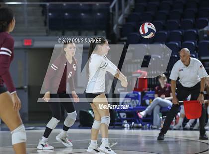 Thumbnail 3 in Cinco Ranch vs. Stratford (UIL 6A Region 3 Quarter Finals) photogallery.