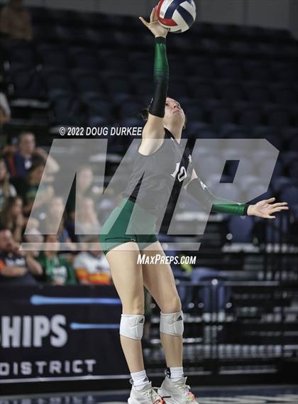 Thumbnail 1 in Cinco Ranch vs. Stratford (UIL 6A Region 3 Quarter Finals) photogallery.
