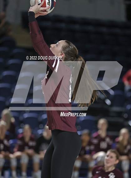 Thumbnail 2 in Cinco Ranch vs. Stratford (UIL 6A Region 3 Quarter Finals) photogallery.