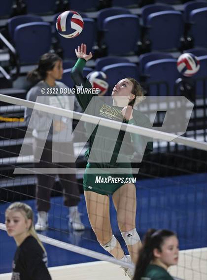Thumbnail 2 in Cinco Ranch vs. Stratford (UIL 6A Region 3 Quarter Finals) photogallery.