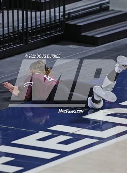 Thumbnail 2 in Cinco Ranch vs. Stratford (UIL 6A Region 3 Quarter Finals) photogallery.