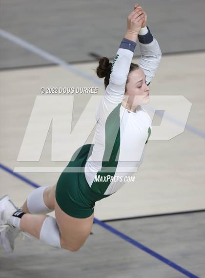 Thumbnail 1 in Cinco Ranch vs. Stratford (UIL 6A Region 3 Quarter Finals) photogallery.