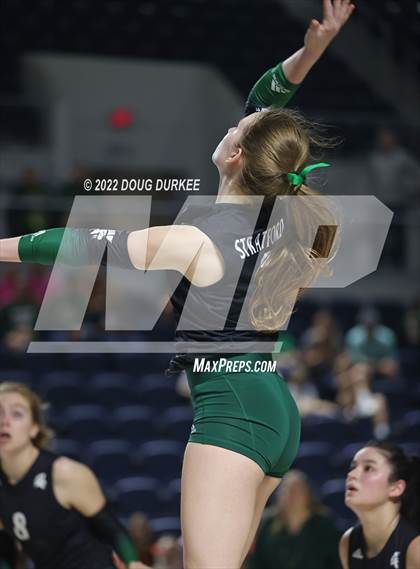 Thumbnail 3 in Cinco Ranch vs. Stratford (UIL 6A Region 3 Quarter Finals) photogallery.