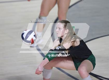 Thumbnail 3 in Cinco Ranch vs. Stratford (UIL 6A Region 3 Quarter Finals) photogallery.