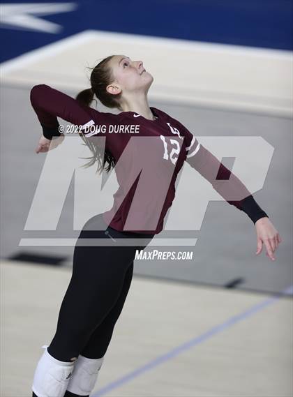 Thumbnail 2 in Cinco Ranch vs. Stratford (UIL 6A Region 3 Quarter Finals) photogallery.