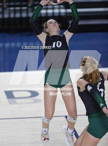 Thumbnail 2 in Cinco Ranch vs. Stratford (UIL 6A Region 3 Quarter Finals) photogallery.
