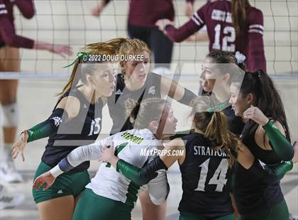Thumbnail 2 in Cinco Ranch vs. Stratford (UIL 6A Region 3 Quarter Finals) photogallery.