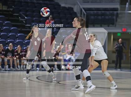 Thumbnail 2 in Cinco Ranch vs. Stratford (UIL 6A Region 3 Quarter Finals) photogallery.