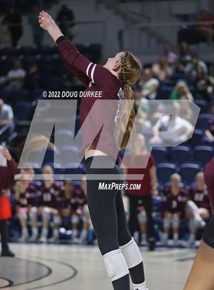 Thumbnail 2 in Cinco Ranch vs. Stratford (UIL 6A Region 3 Quarter Finals) photogallery.