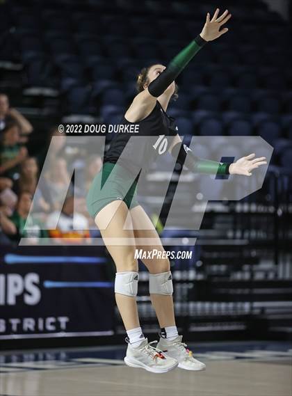 Thumbnail 2 in Cinco Ranch vs. Stratford (UIL 6A Region 3 Quarter Finals) photogallery.
