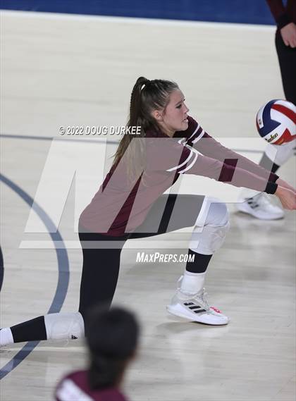 Thumbnail 2 in Cinco Ranch vs. Stratford (UIL 6A Region 3 Quarter Finals) photogallery.