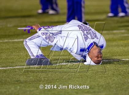 Thumbnail 1 in Lincoln @ Krum (UIL 4A Division 2 Region 1 Bi-District Playoff) photogallery.