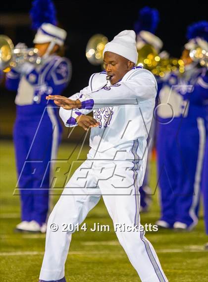 Thumbnail 3 in Lincoln @ Krum (UIL 4A Division 2 Region 1 Bi-District Playoff) photogallery.