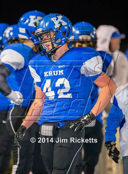 Thumbnail 1 in Lincoln @ Krum (UIL 4A Division 2 Region 1 Bi-District Playoff) photogallery.