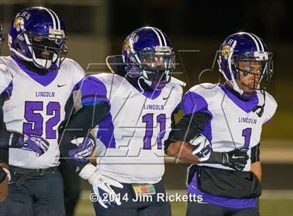 Thumbnail 1 in Lincoln @ Krum (UIL 4A Division 2 Region 1 Bi-District Playoff) photogallery.