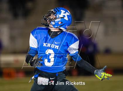 Thumbnail 2 in Lincoln @ Krum (UIL 4A Division 2 Region 1 Bi-District Playoff) photogallery.