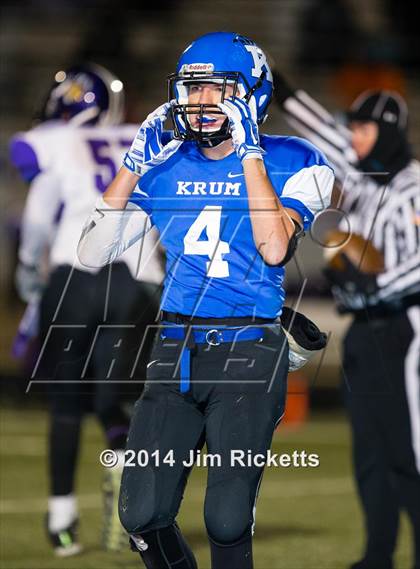 Thumbnail 2 in Lincoln @ Krum (UIL 4A Division 2 Region 1 Bi-District Playoff) photogallery.