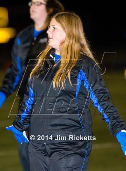 Thumbnail 3 in Lincoln @ Krum (UIL 4A Division 2 Region 1 Bi-District Playoff) photogallery.