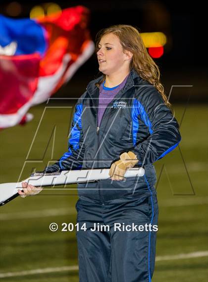 Thumbnail 3 in Lincoln @ Krum (UIL 4A Division 2 Region 1 Bi-District Playoff) photogallery.