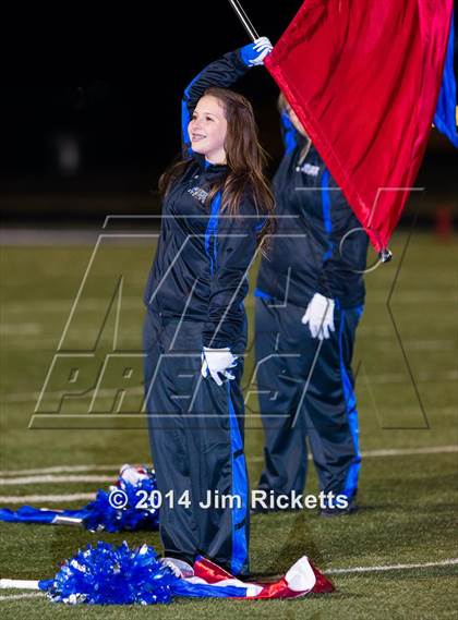 Thumbnail 3 in Lincoln @ Krum (UIL 4A Division 2 Region 1 Bi-District Playoff) photogallery.