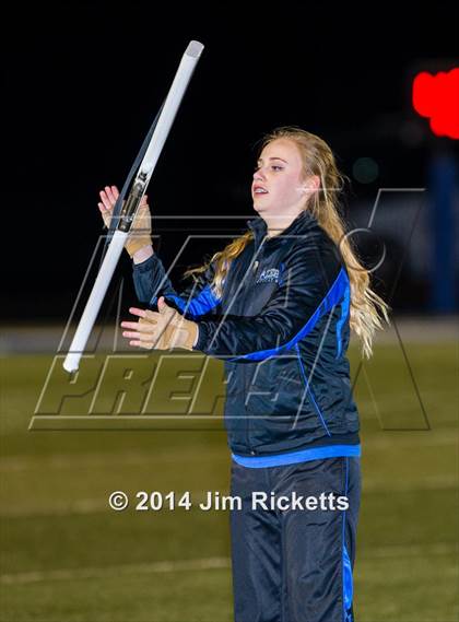 Thumbnail 2 in Lincoln @ Krum (UIL 4A Division 2 Region 1 Bi-District Playoff) photogallery.