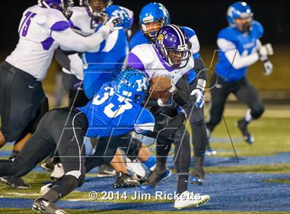 Thumbnail 1 in Lincoln @ Krum (UIL 4A Division 2 Region 1 Bi-District Playoff) photogallery.