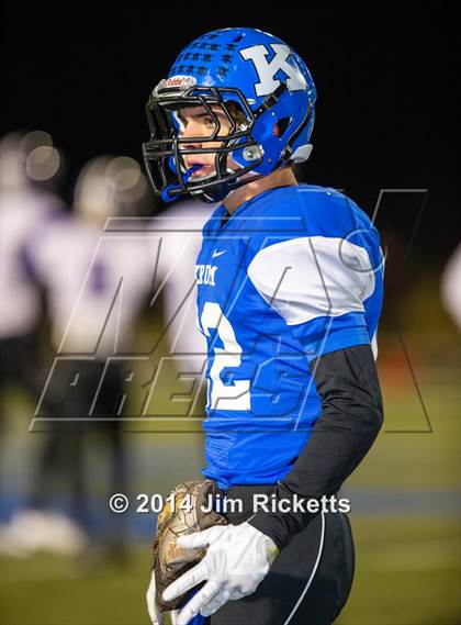 Thumbnail 2 in Lincoln @ Krum (UIL 4A Division 2 Region 1 Bi-District Playoff) photogallery.