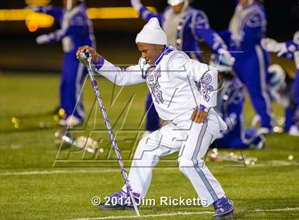 Thumbnail 1 in Lincoln @ Krum (UIL 4A Division 2 Region 1 Bi-District Playoff) photogallery.