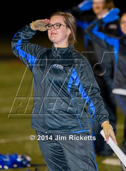 Thumbnail 1 in Lincoln @ Krum (UIL 4A Division 2 Region 1 Bi-District Playoff) photogallery.