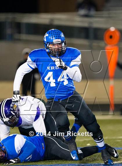 Thumbnail 1 in Lincoln @ Krum (UIL 4A Division 2 Region 1 Bi-District Playoff) photogallery.