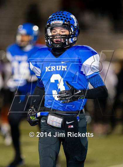 Thumbnail 1 in Lincoln @ Krum (UIL 4A Division 2 Region 1 Bi-District Playoff) photogallery.