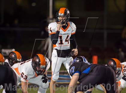 Thumbnail 2 in Edwardsville vs. Lincoln-Way East photogallery.