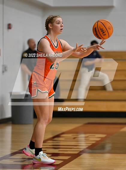 Thumbnail 3 in Seminole @ Tarpon Springs photogallery.