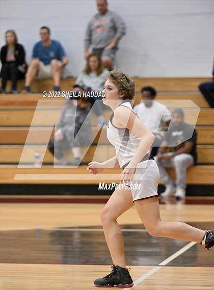 Thumbnail 1 in Seminole @ Tarpon Springs photogallery.