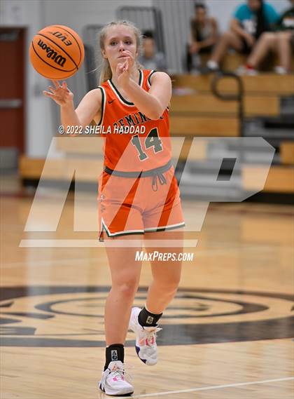 Thumbnail 2 in Seminole @ Tarpon Springs photogallery.