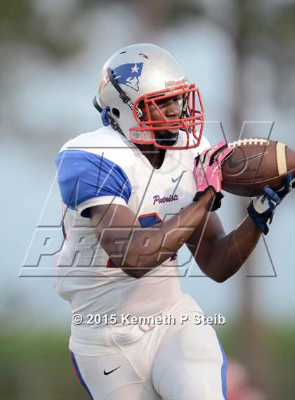 Thumbnail 3 in A.J. Ellender @ Assumption photogallery.